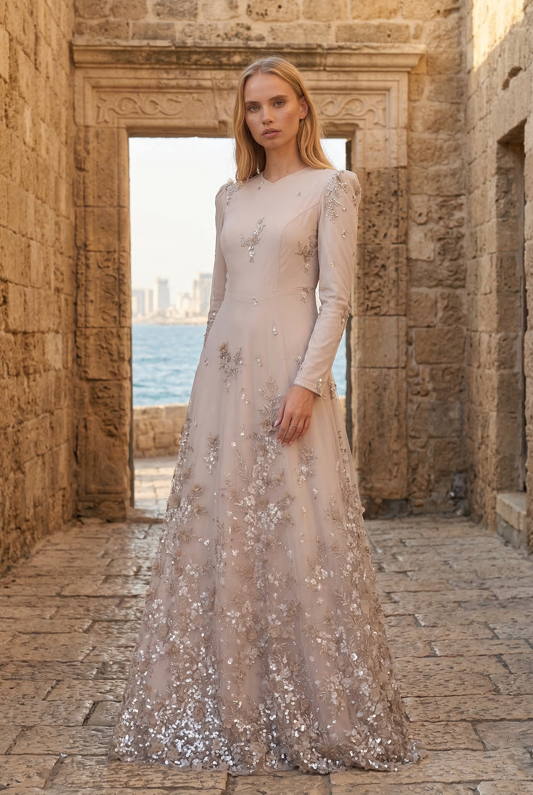Professional_natural_fashion_photography_HIGH_RESO-1774263094337 שמלת מגנוליה פרחים – תמונה 1